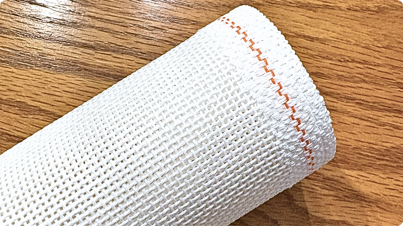 14ct_Zweigart_White_Mono_Deluxe_Canvas Needlepoint