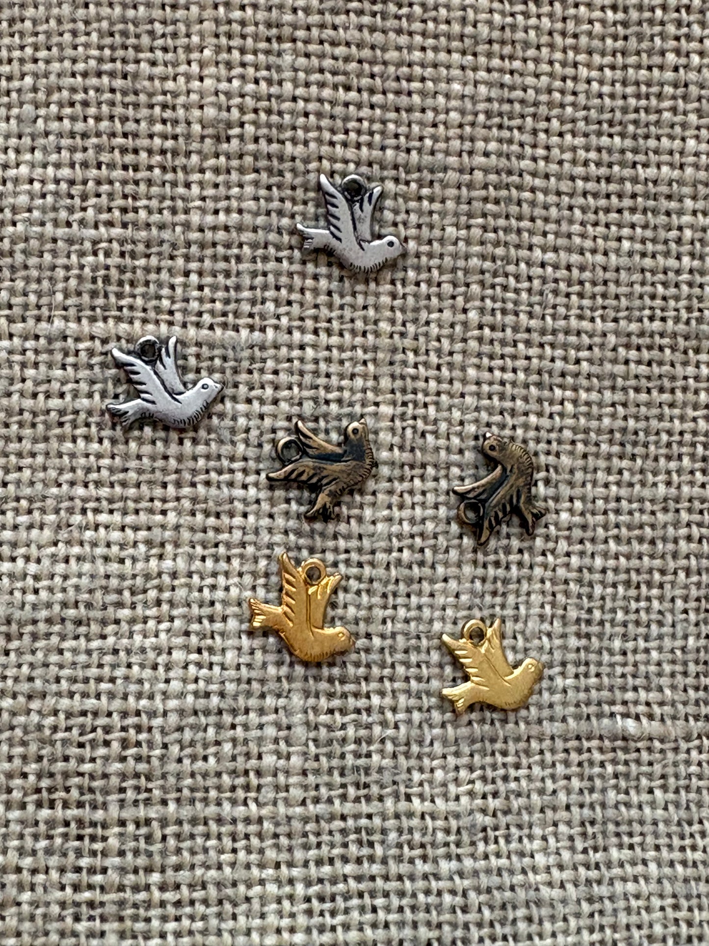 By Jupiter! Dove charm