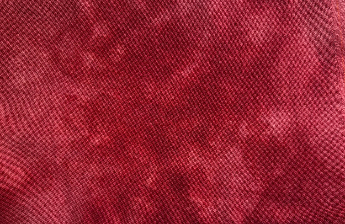 Curtain Call 32 ct Lugana by Lapin Loops