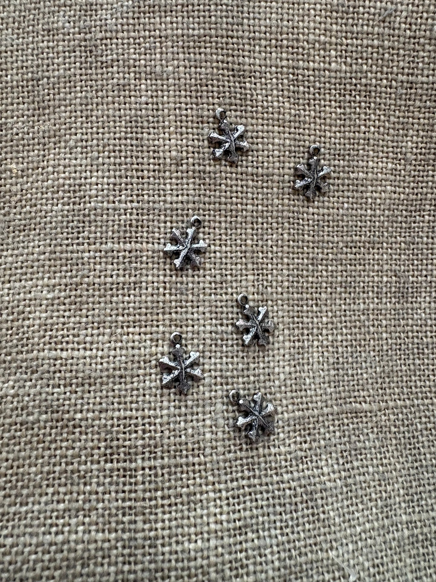 Small silver antique silver snowflake